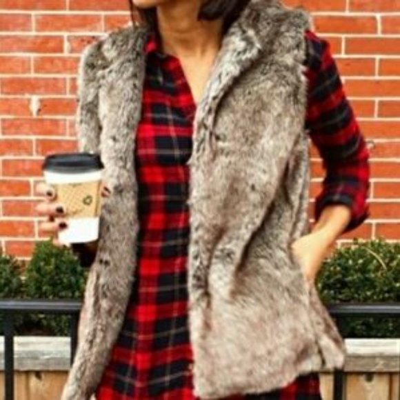 ALDO Faux Fur Vest - Black - Picture 9 of 9